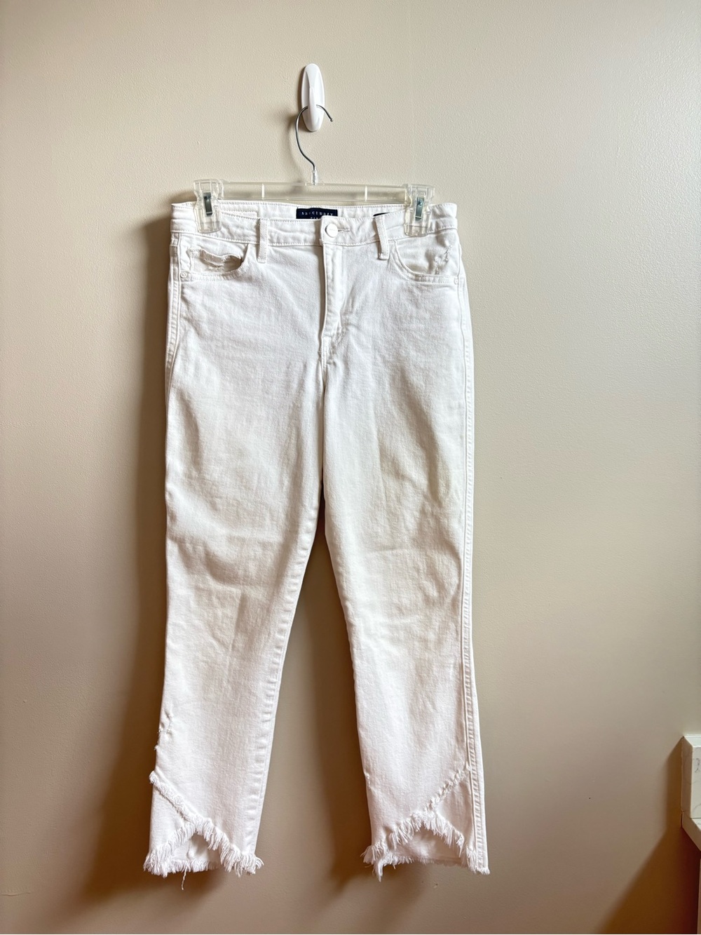 Sanctuary White Cropped High-Rise Frayed Hem Jeans